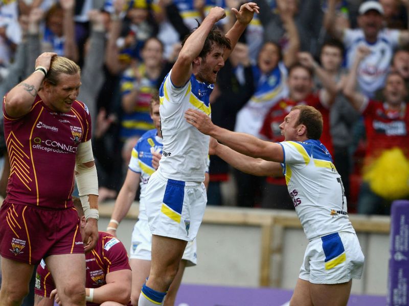 Stefan Ratchford put the icing on the cake with his 77th minute try, as the 33-6 win means Warrington reach their third Challenge Cup final in four years