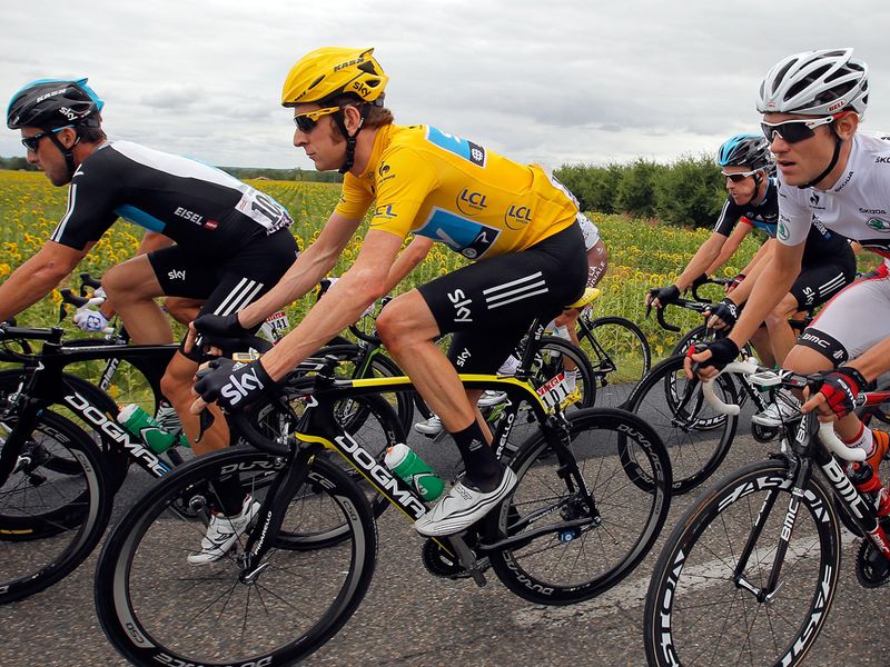 Team Sky kept the yellow jersey of Bradley Wiggins well protected