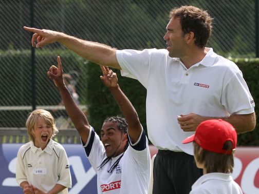 Halsall: England looking to get back on track