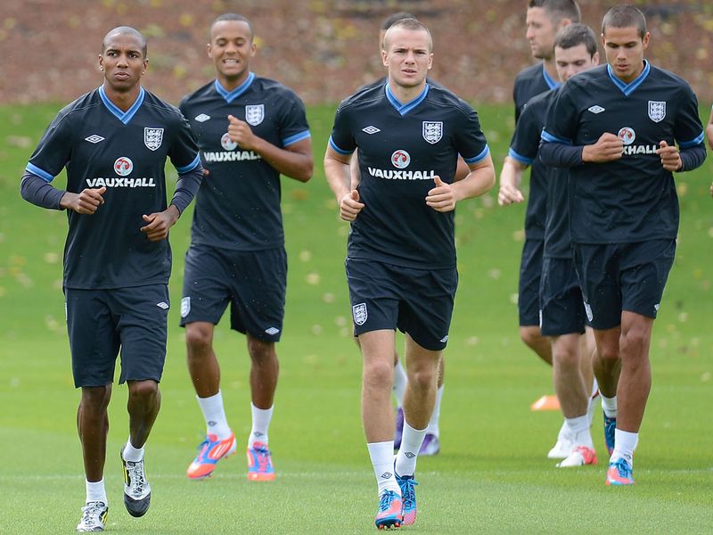 Training run time for Ashley Young, Cleverley and new Manchester City signing Jack Rodwell.