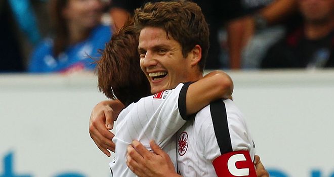 Pirmin Schwegler added Frankfurt's second