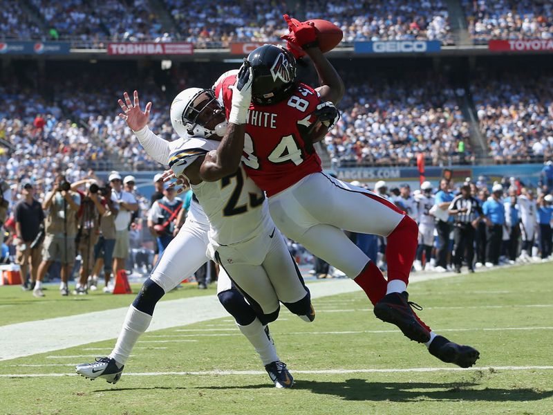 Roddy White goes up for a catch in the Falcons' 27-3 win against the Chargers