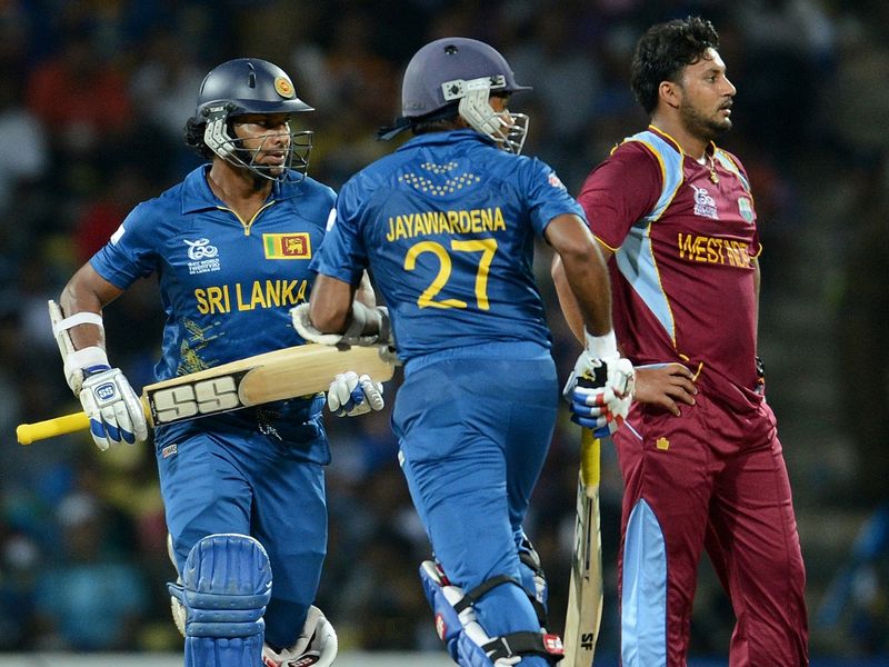 Kumar Sangakkara and Mahela Jayawardene set about chasing the target...