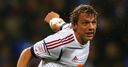 Leeds sign defender Warnock