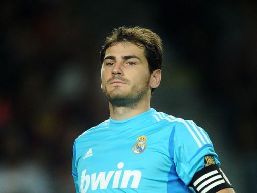 Iker Casillas: Looking to transfer Barca win to Man United game