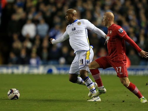 El-Hadji Diouf tries to get clear of Richard Chaplow