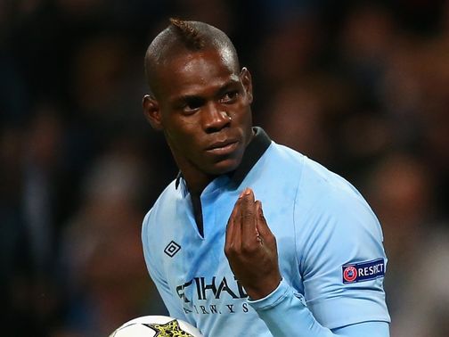 Mario Balotelli: Long-term contract at Man City