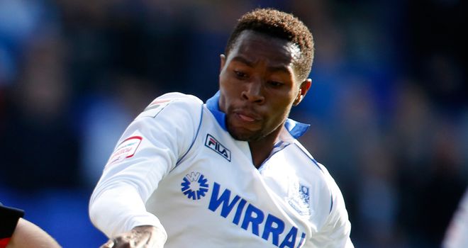 Akpa Akpro: Injury concern