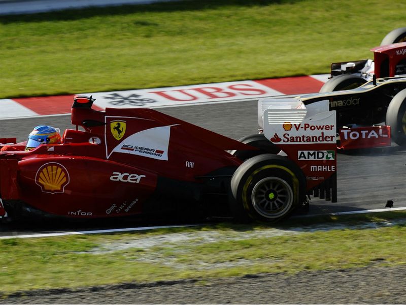 Alonso's spin starts....