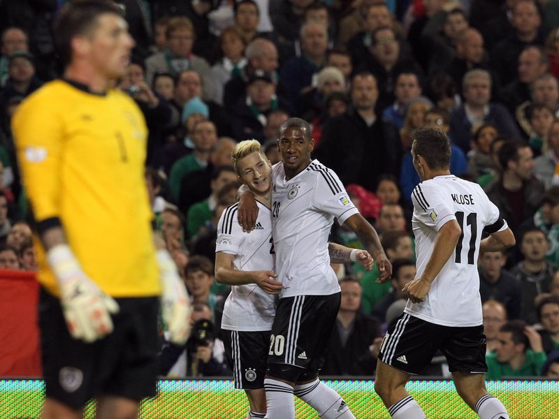 Marco Reus celebrates against Republic of Ireland