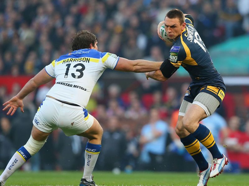 Leeds skipper Kevin Sinfield tries to inspire a response