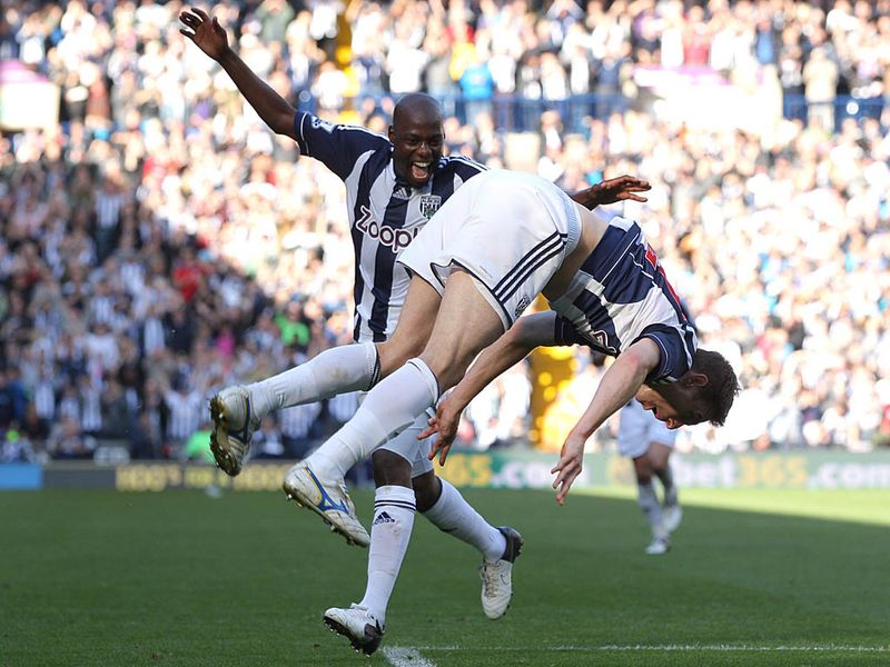 Zoltan Gera doubles West Brom's lead, scoring from close range after Queens Park Rangers fail to clear their lines.