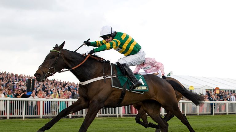 Darlan: Out of Fighting Fifth Hurdle along with Rock On Ruby