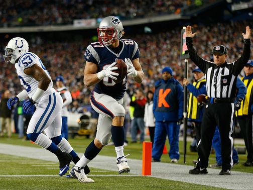 Rob Gronkowski: Suspected broken forearm