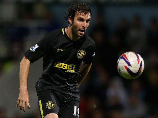 Mauro Boselli: Joins Palermo on loan