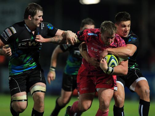 Neil Clark leads an Exeter drive