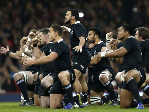 New Zealand: Too tough for England at Twickenham