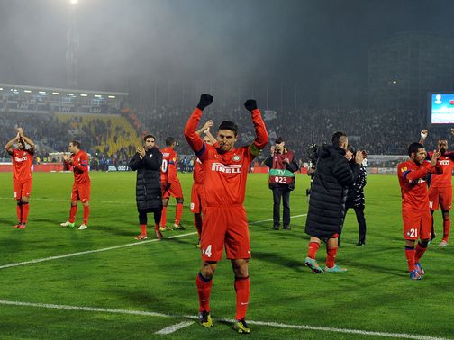 Javier Zanetti celebrates Inter Milan's triumph