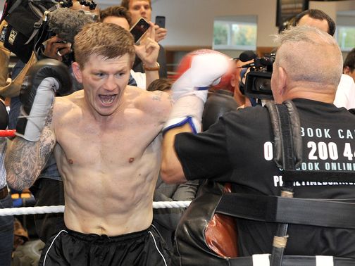 Ricky Hatton trains at an open workout session