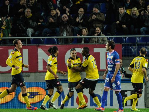 Sochaux celebrate against Evian