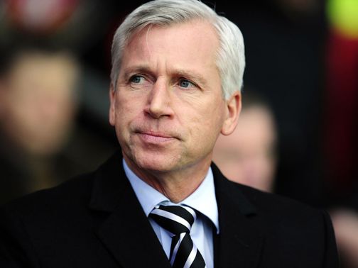 Alan Pardew: Buoyant ahead of Everton's visit to St James' Park