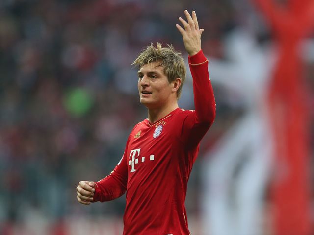 Toni Kroos celebrates a second for Bayern