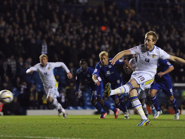 Luciano Becchio scores from the spot