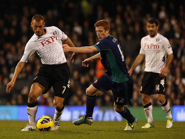 Steve Sidwell takes on Jack Colback