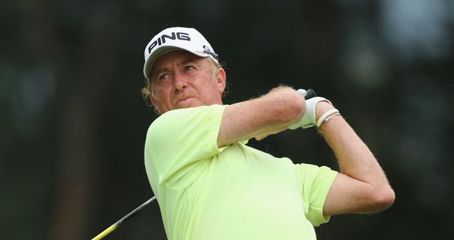 Miguel Angel Jimenez: Spaniard in contention for repeat of his win in Hong Kong five years ago