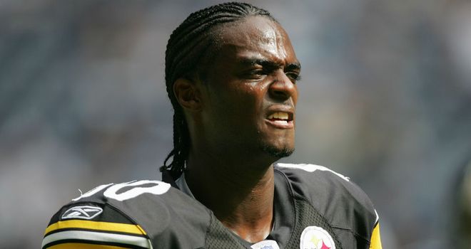 Plaxico Burress: Could be returning to NFL action with Pittsburgh