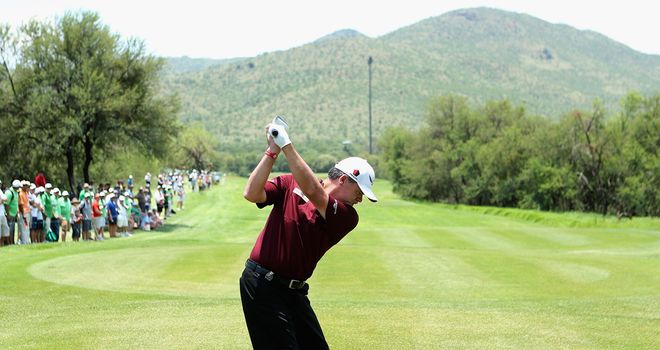 Paul Lawrie: shot a 69 to secure a one-shot lead