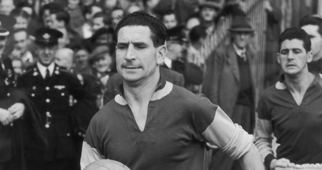 Ivor Powell: QPR legend has died at the age of 96