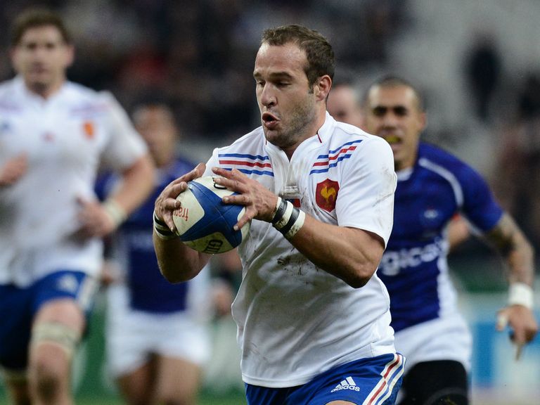 Frederic Michalak in action for France.