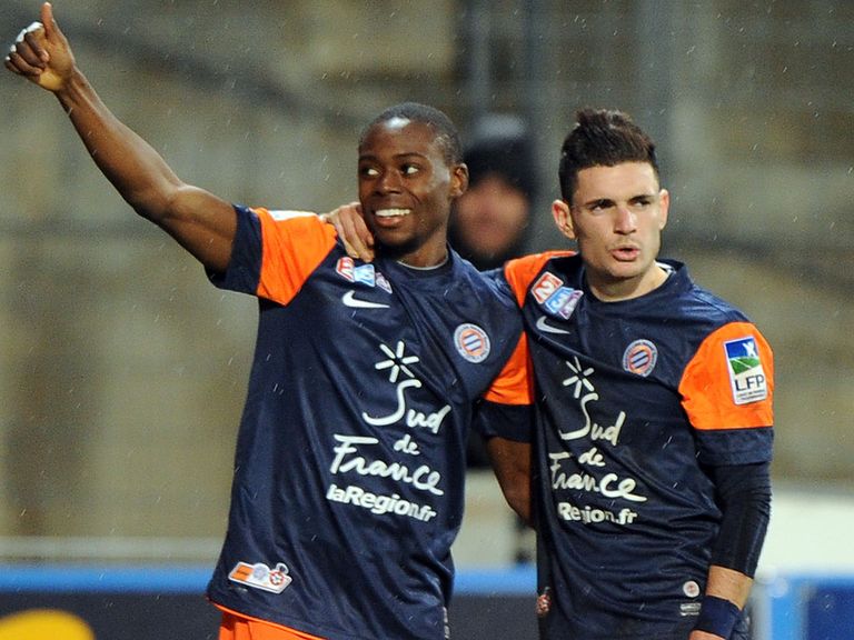 Tinhan and Cabella celebrate for Montpellier