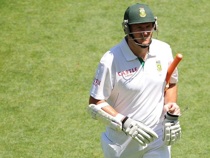 Graeme Smith also fell to Pattinson, his score on 23.