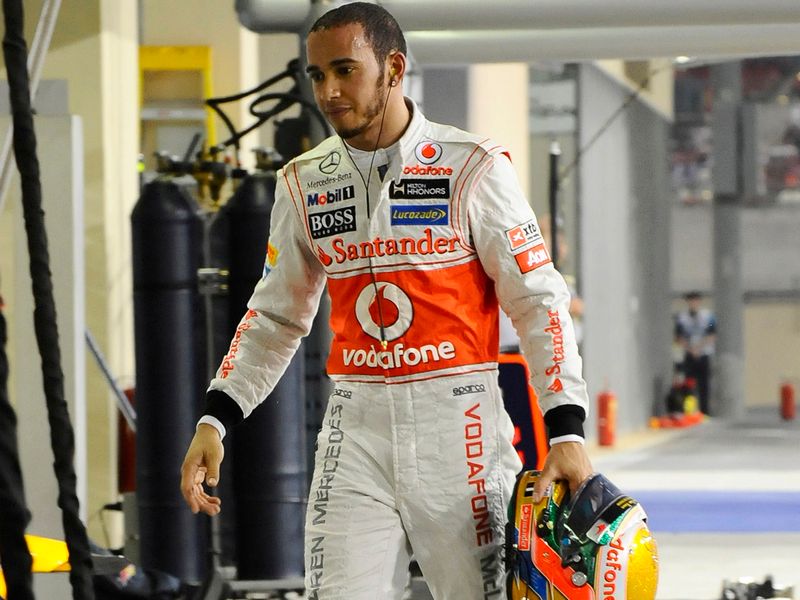 Hamilton returns to the McLaren garage