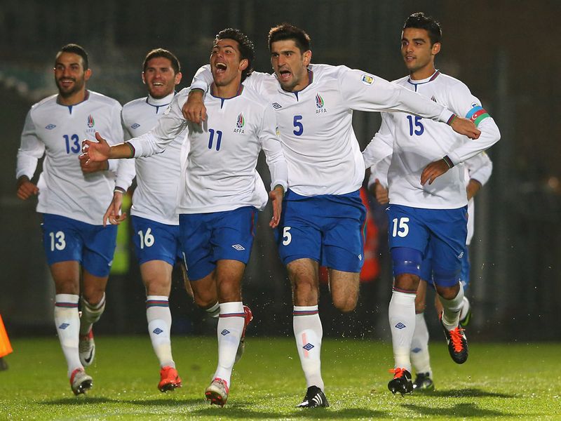 But the visitors take the lead thanks to a goal from Rauf Aliyev