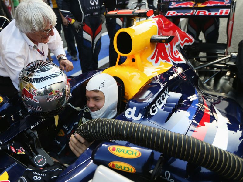 Bernie pays Vettel a visit before his pit-lane start