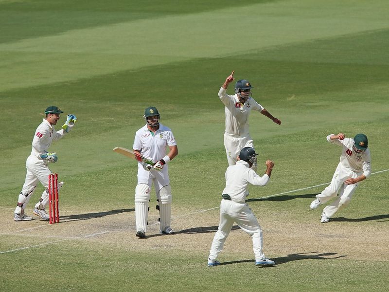 Nathan Lyon got rid of Kallis.