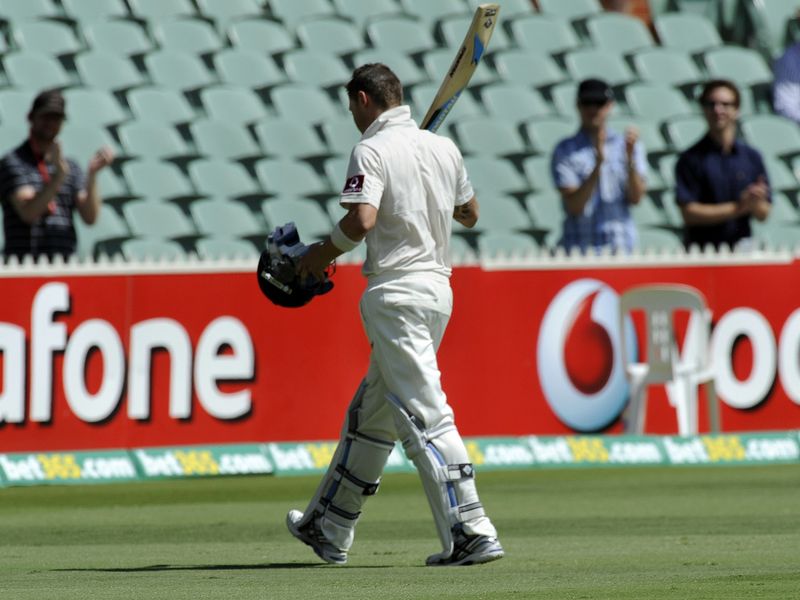 Clarke, out for 230, departed to a small standing ovation.