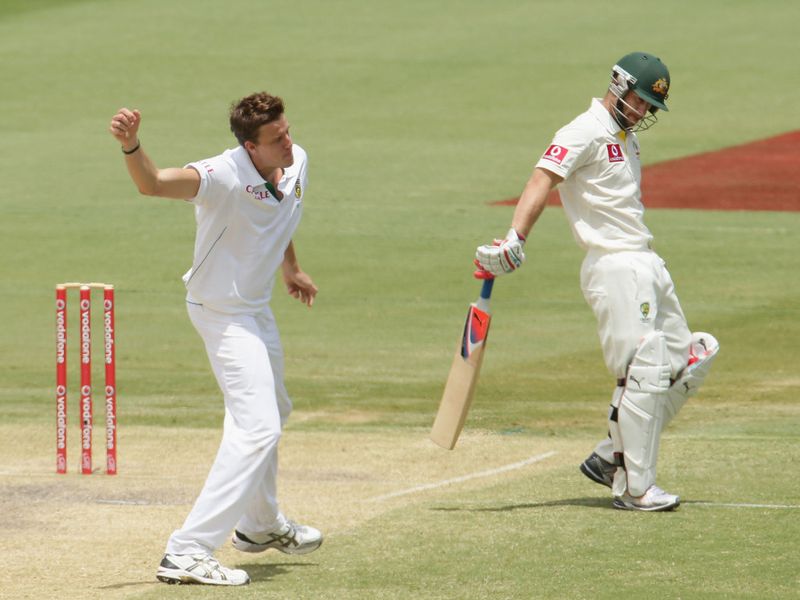 Morne Morkel ensured Matthew Wade's stay was relatively short.
