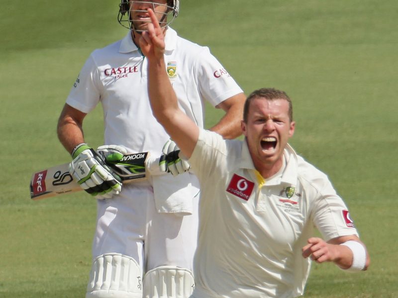 Peter Siddle delighted in the fall of Alviro Petersen.