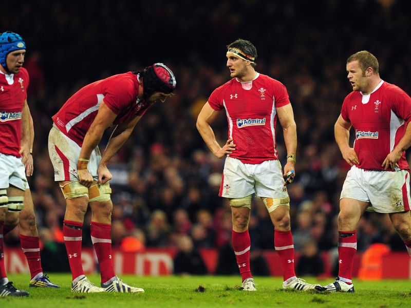 The players come to terms with a sixth successive defeat