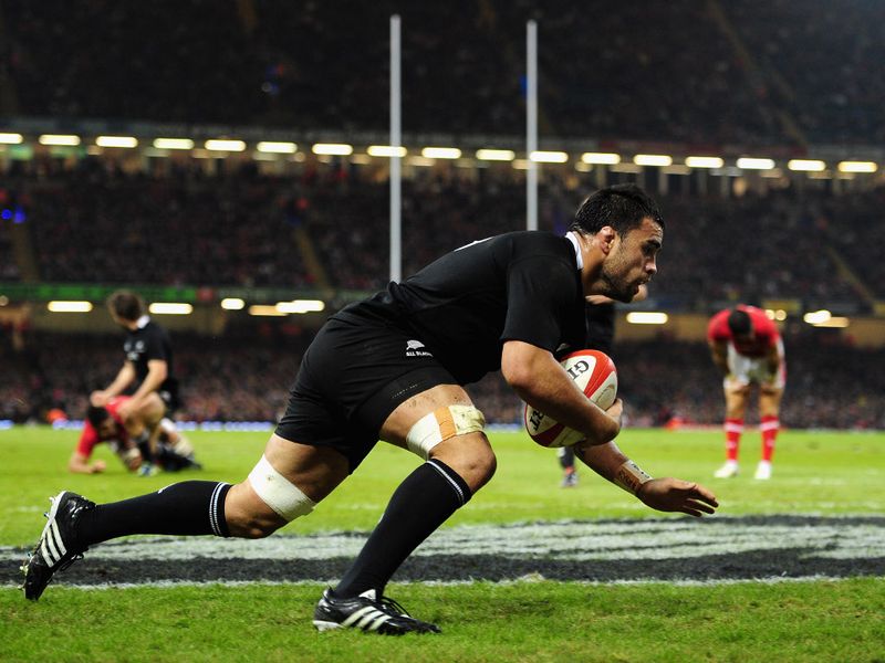 ... for a try which is finished off by Liam Messam