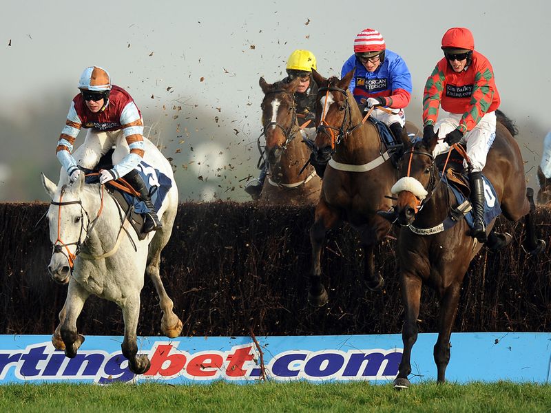 Wings Of Smoke (left) on his way to winning the conditional jockeys' handicap chase
