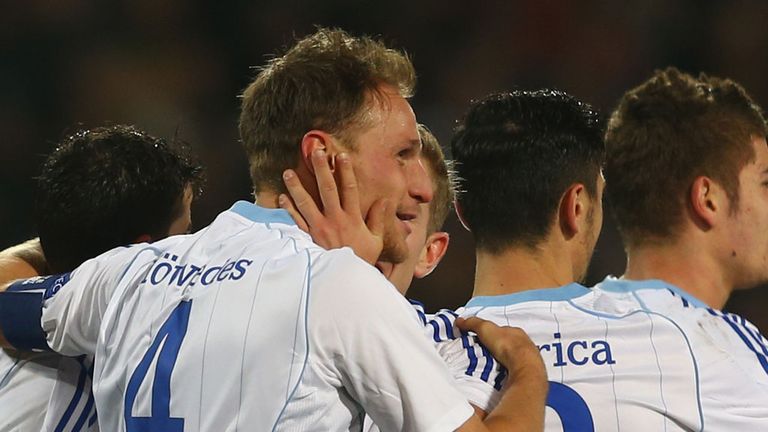 Schalke: German club set to be without defender Christoph Metzelder next summer