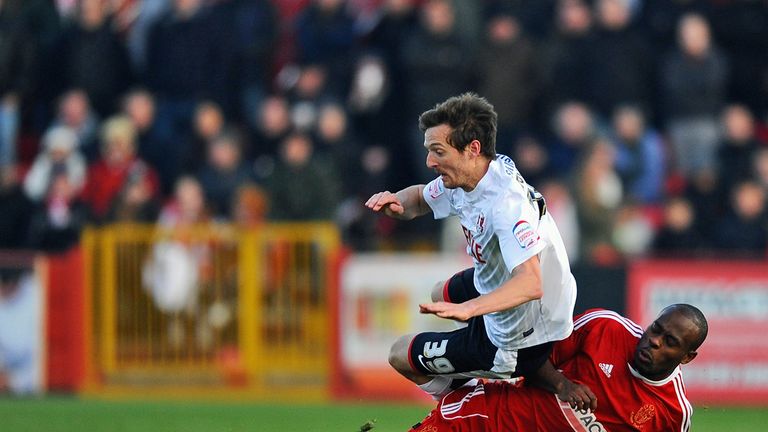 Mooney: Tackled by Alfreton's Streete
