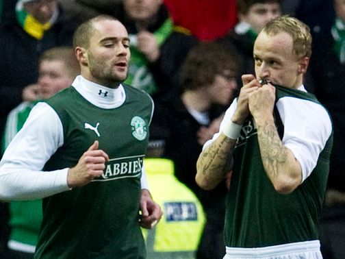 Leigh Griffiths celebrates his goal