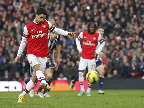 Arteta gives Arsenal the lead from the penalty spot