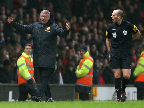 Sir Alex Ferguson confronted referee Mike Dean